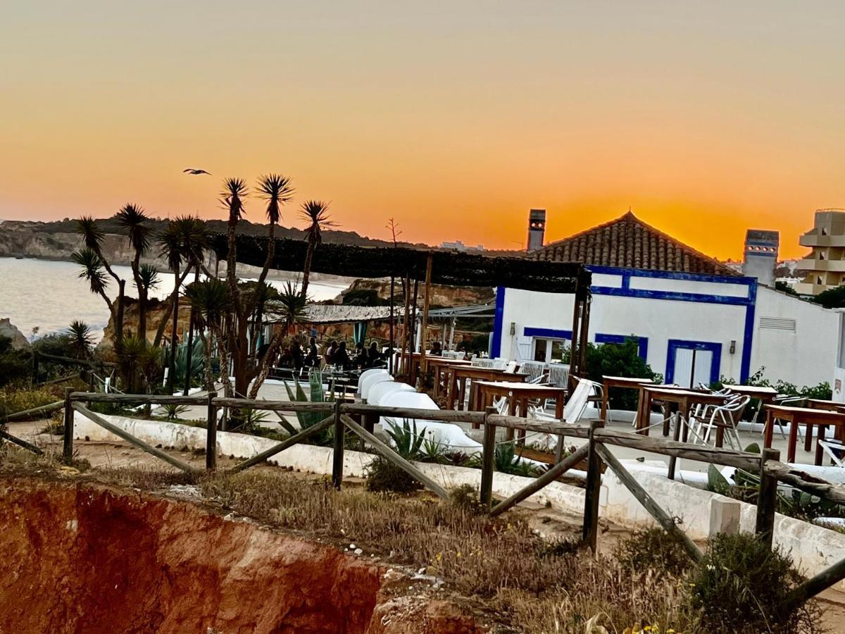 Beach & Sea Apt, Fast Wifi, Airco, Private Parking And Pool Portimao Exterior photo