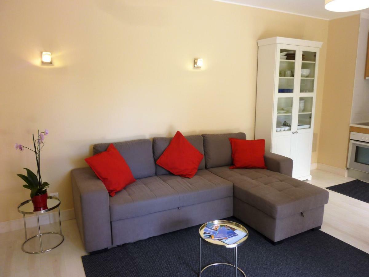 Beach & Sea Apt, Fast Wifi, Airco, Private Parking And Pool Portimao Exterior photo
